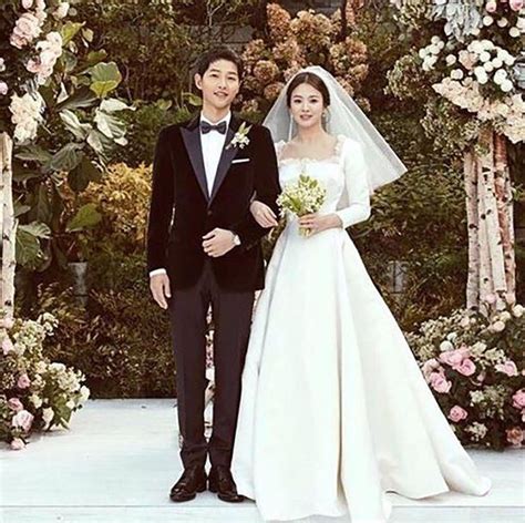 song hye kyo wedding gown